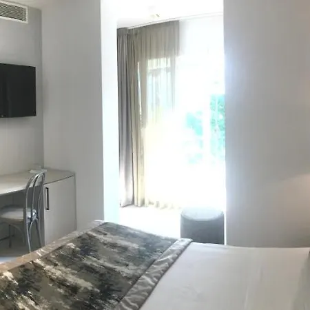 Hermosa Otel 3*
