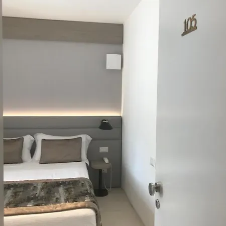 Hermosa Otel