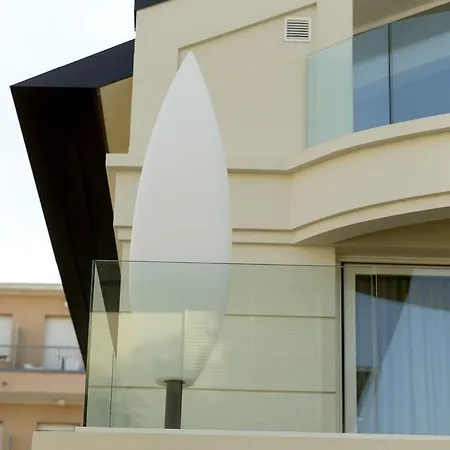 Hermosa 3* ריצ'יונה