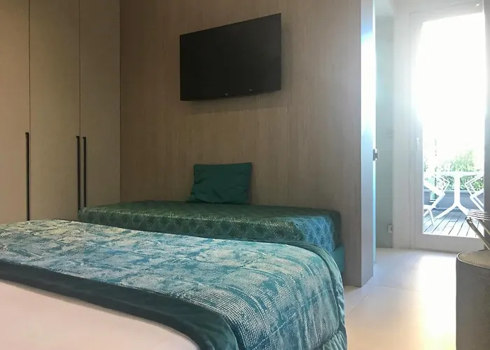 Hermosa Ξενοδοχείο Ριτσιόνε